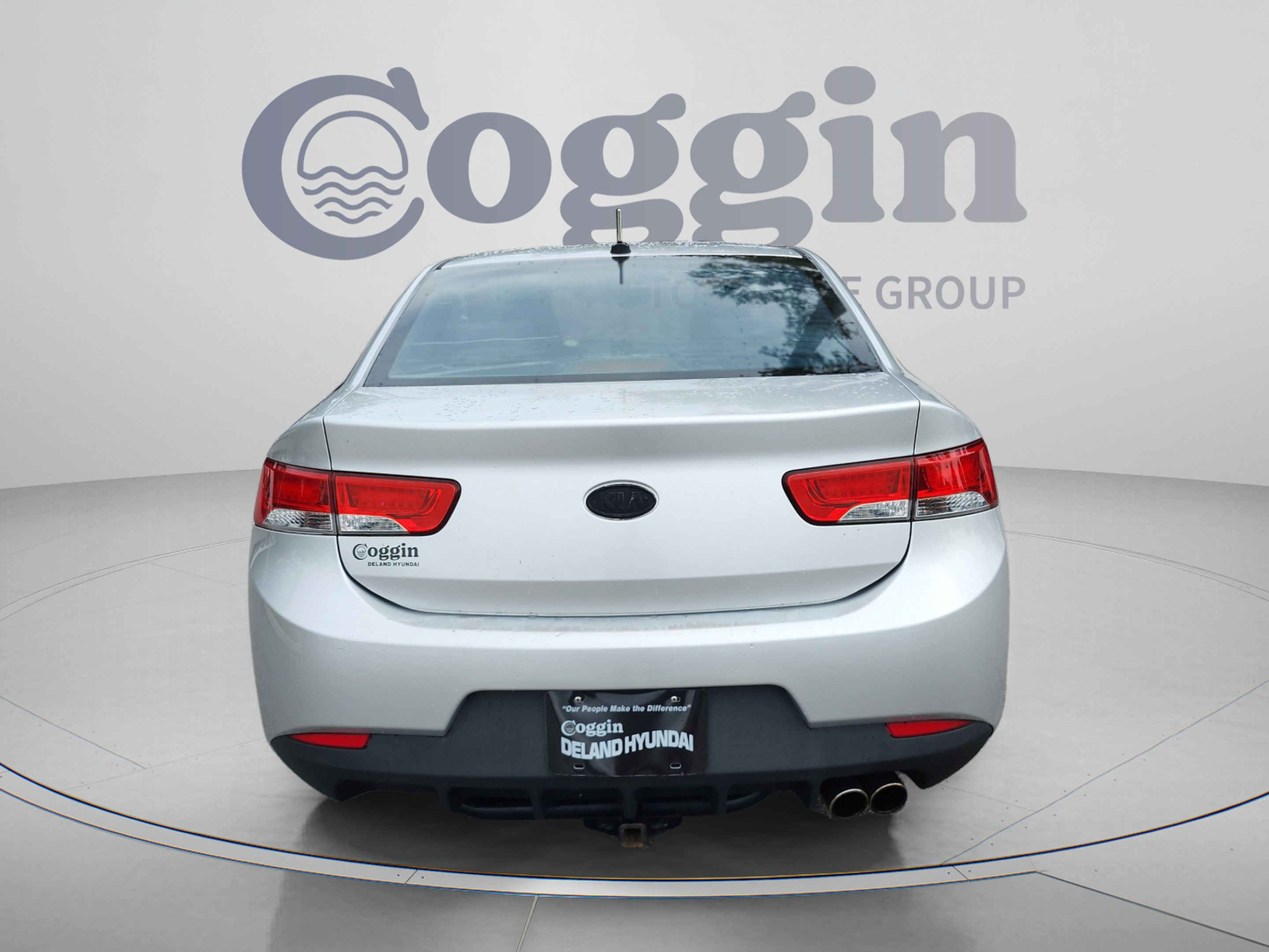 Used 2012 Kia Forte Koup SX FWD image 4