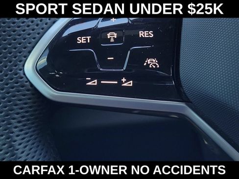 Used 2024 Volkswagen Jetta GLI 40th Anniversary Edition FWD image 20