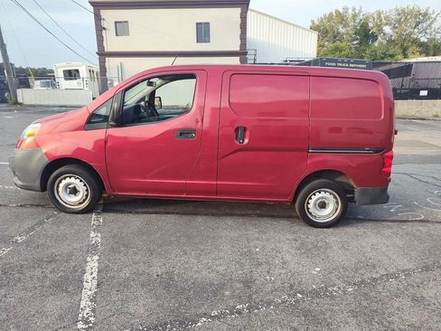 Used 2017 Nissan NV200 S image 5