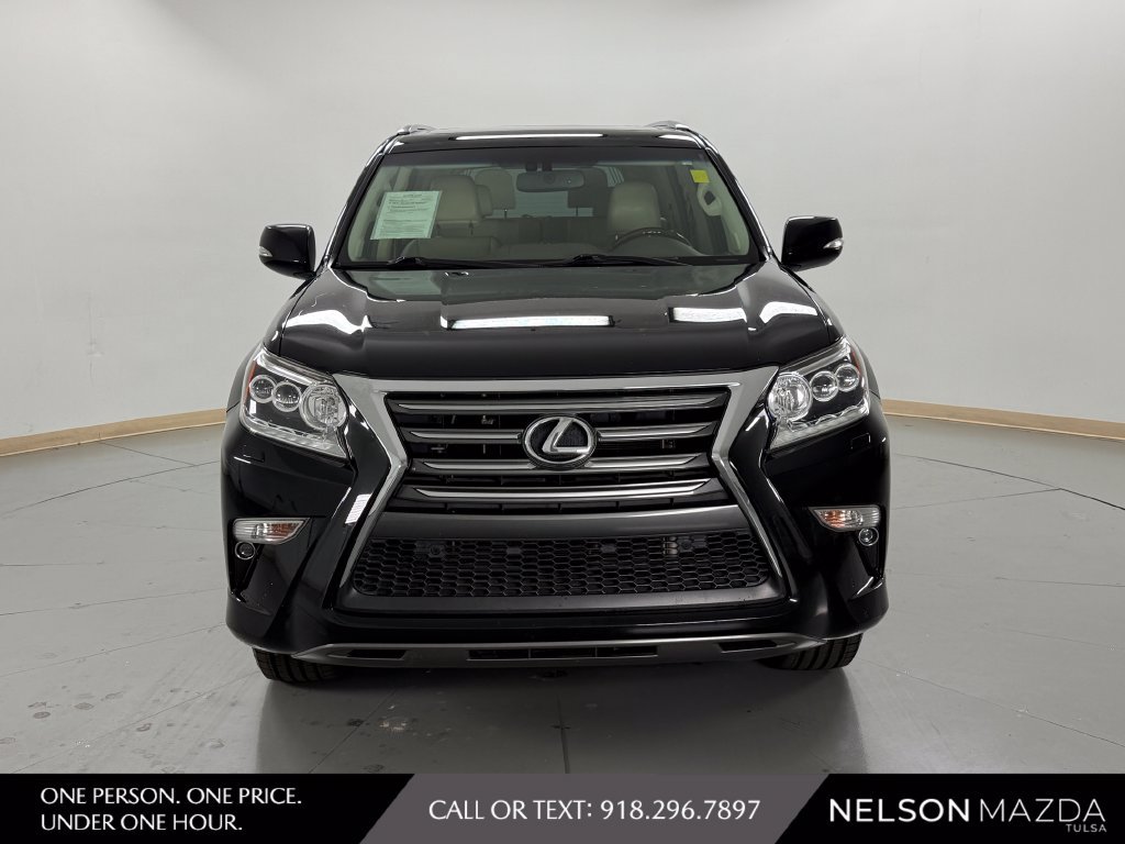 Used 2017 Lexus GX 460 Premium AWD/4WD image 2