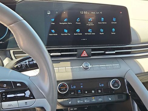 Certified 2025 Hyundai Elantra SEL FWD image 27