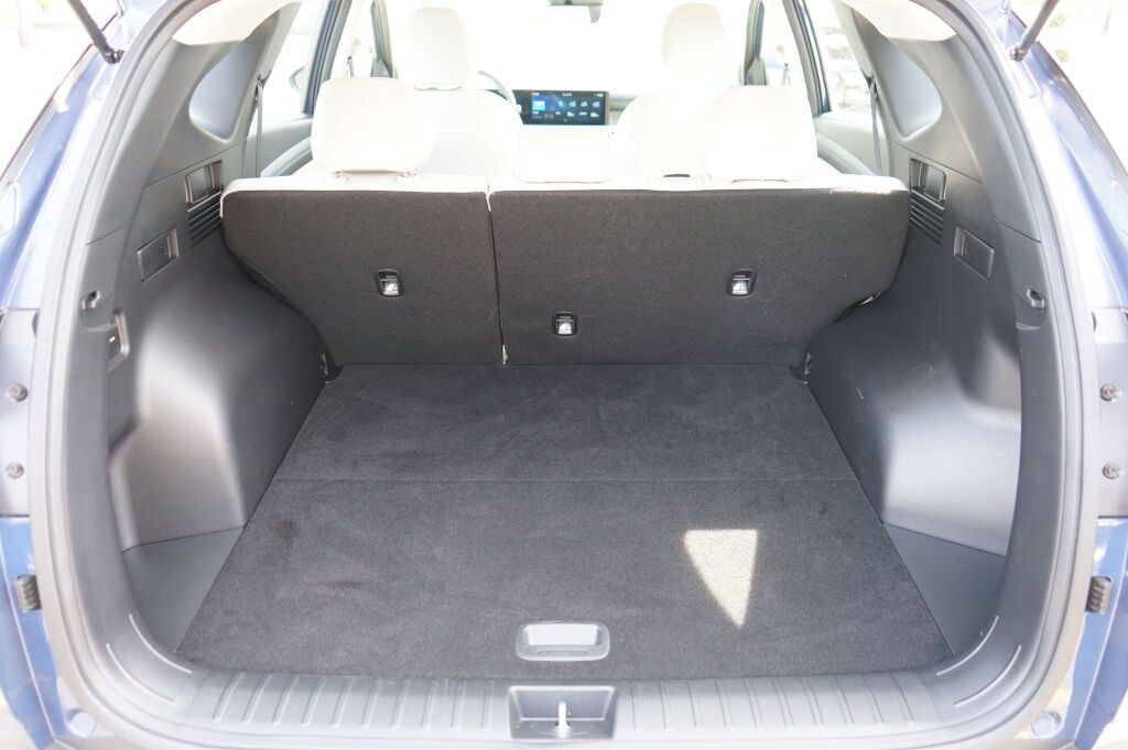 Certified 2025 Hyundai Tucson SE FWD image 14