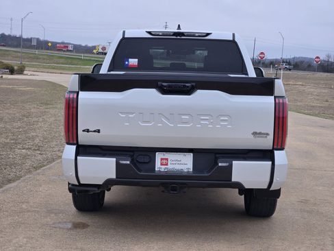 Used 2024 Toyota Tundra Platinum image 8