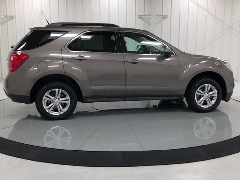 Used 2012 Chevrolet Equinox LT FWD image 9