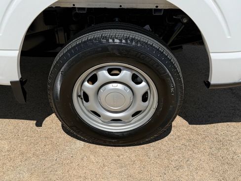 Certified 2023 Ford F150 XL RWD image 9