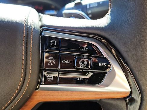 Used 2023 Jeep Grand Cherokee L Summit image 13