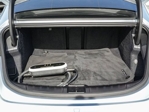 Used 2021 Porsche Taycan image 26