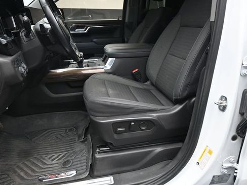 Used 2023 Chevrolet Silverado 1500 LT Trail Boss w/ Convenience Package II image 12