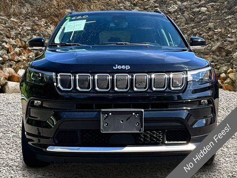 Used 2022 Jeep Compass Limited w/ Elite Group AWD/4WD image 3