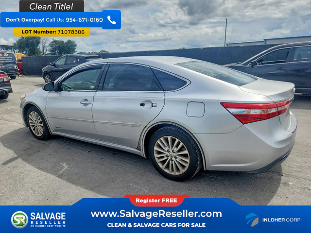 Used 2013 Toyota Avalon XLE Premium FWD image 3