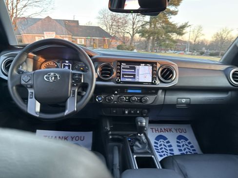 Used 2022 Toyota Tacoma TRD Sport image 20