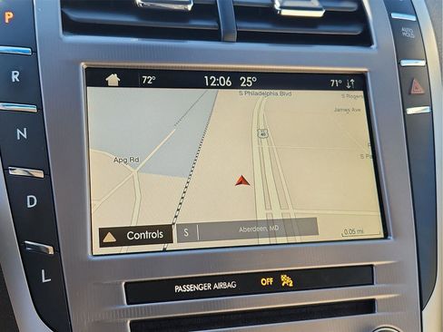 Used 2019 Lincoln MKZ Reserve w/ Reserve Plus Package image 14