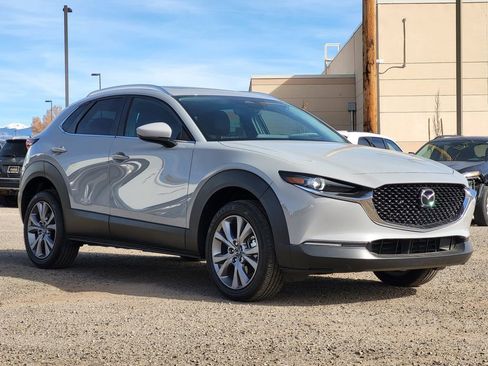 Used 2025 MAZDA CX-30 AWD 2.5 S w/ Preferred Package image 3