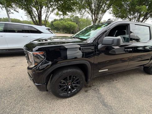 Used 2024 GMC Sierra 1500 Elevation AWD/4WD image 2