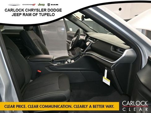 Used 2025 Jeep Grand Cherokee L Laredo image 47