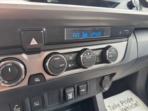Used 2023 Toyota Tacoma SR5 w/ Technology Package AWD/4WD image 19