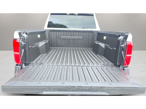 Used 2026 Toyota Tacoma SR w/ SR Upgrade Package RWD image 34