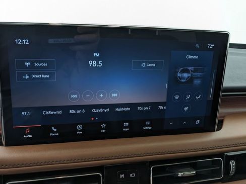 Used 2023 Lincoln Nautilus Reserve w/ Equipment Group 201A AWD/4WD image 27