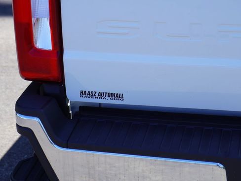 Used 2025 Ford F350 XLT w/ Snow Plow/Camper Package AWD/4WD image 7