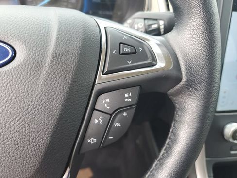 Used 2023 Ford Edge SEL AWD/4WD image 14