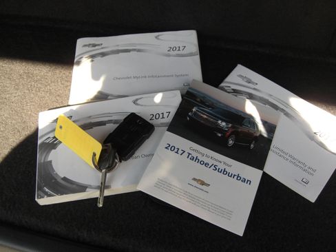 Used 2017 Chevrolet Tahoe LT image 13