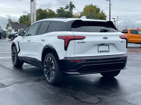Certified 2024 Chevrolet Blazer EV RS image 21