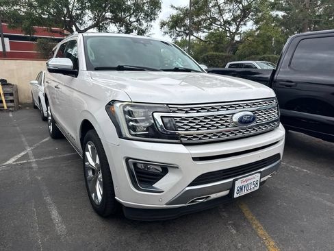 Certified 2018 Ford Expedition Platinum AWD/4WD image 19