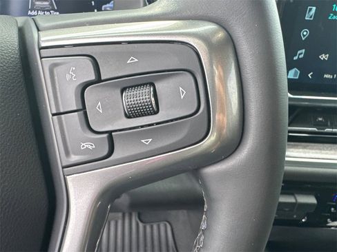 Used 2025 Chevrolet Silverado 1500 LTZ w/ Z71 Off-Road Package image 28