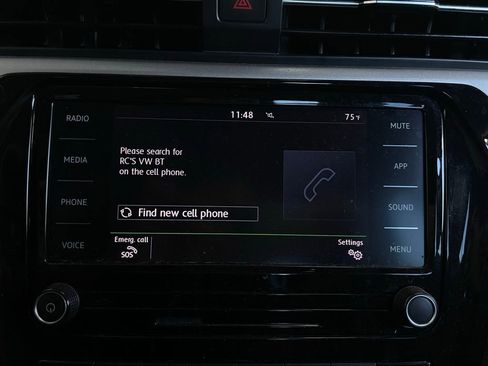 Used 2021 Volkswagen Passat 2.0T SE image 40