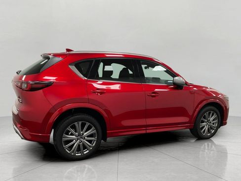 Used 2024 MAZDA CX-5 Signature AWD/4WD image 2