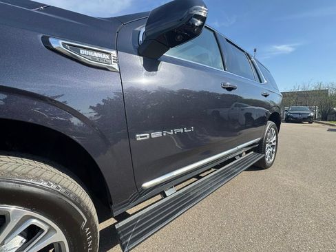 Used 2025 GMC Yukon Denali w/ Denali Reserve Package AWD/4WD image 13
