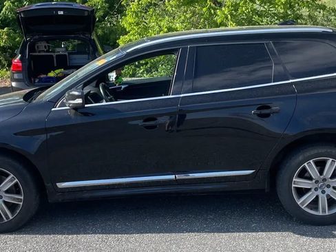Used 2016 Volvo XC60 T5 Premier AWD/4WD image 2