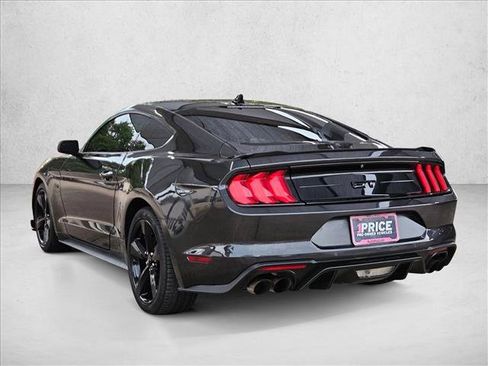 Used 2022 Ford Mustang GT Premium w/ Black Accent Package RWD image 6