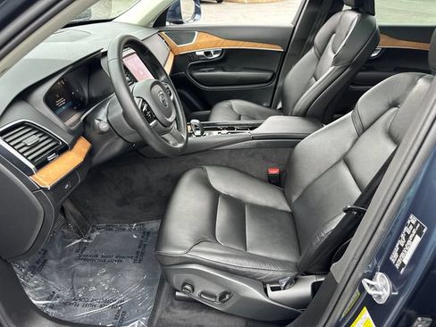 Used 2023 Volvo XC90 B6 Plus w/ Protection Package Premier AWD/4WD image 28