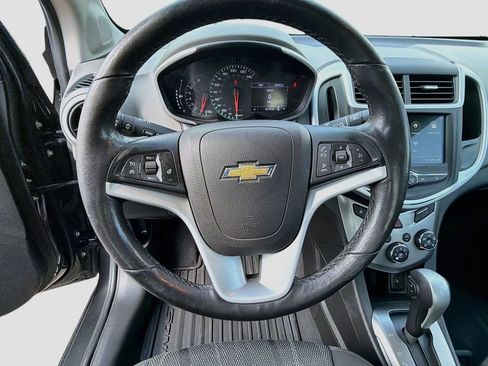 Used 2019 Chevrolet Sonic LT w/ Convenience Package FWD image 11
