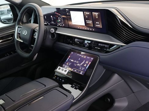 New 2026 INFINITI QX80 4WD image 44