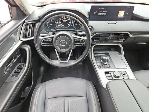 Used 2025 MAZDA CX-70 3.3 Turbo w/ Preferred Package image 11
