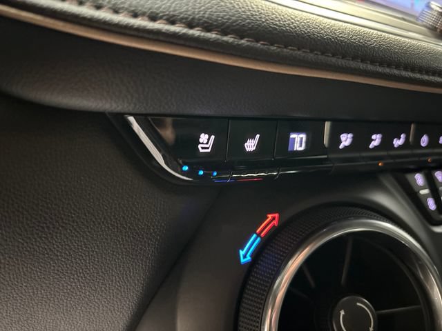 Used 2021 Chevrolet Blazer Premier FWD image 29