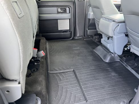 Used 2014 Ford F150 XLT w/ Equipment Group 302A Luxury AWD/4WD image 18