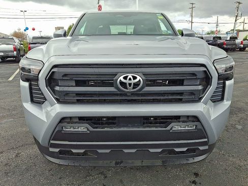 New 2026 Toyota Tacoma SR5 AWD/4WD image 2