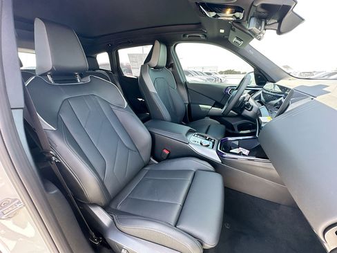 New 2025 BMW X3 xDrive30i w/ Convenience Package image 29