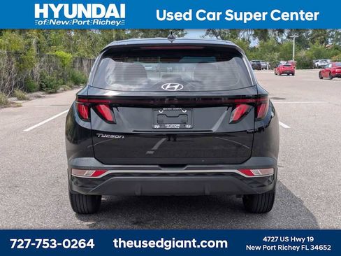 Used 2023 Hyundai Tucson SE FWD image 4
