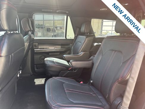 Used 2019 Ford Expedition Limited w/ Equipment Group 303A AWD/4WD image 15