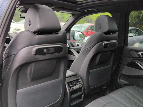 Used 2026 BMW X5 xDrive40i w/ Premium Package AWD/4WD image 19
