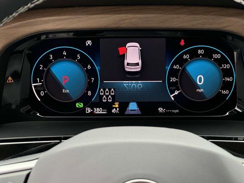 Used 2025 Volkswagen Atlas SE image 10