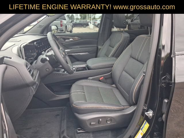 Used 2026 Chevrolet Traverse High Country w/ LPO, Floor Liner Package AWD/4WD image 13