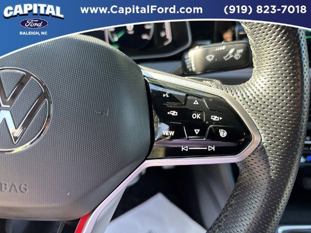 Used 2025 Volkswagen Jetta GLI Autobahn w/ GLI Black Package FWD image 24
