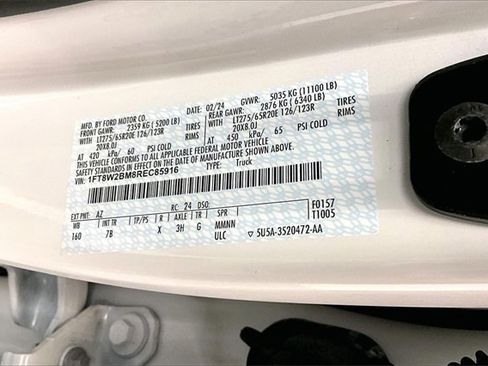 Used 2024 Ford F250 Platinum image 37