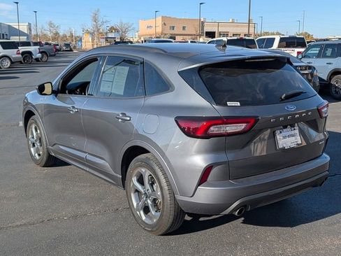 Certified 2024 Ford Escape ST-Line AWD/4WD image 4