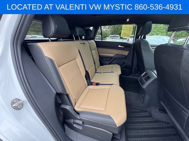Certified 2023 Volkswagen Atlas Cross Sport SE w/ Panoramic Sunroof Package AWD/4WD image 25